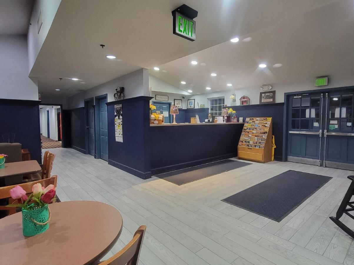 Countryside Inn Nappanee Экстерьер фото