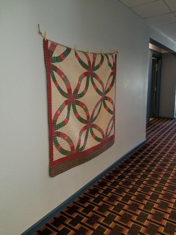 Countryside Inn Nappanee Экстерьер фото